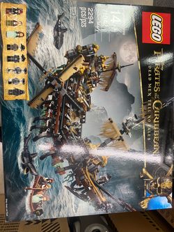 LEGO Pirates of the Caribbean Dead Men Tell No Tales Set
