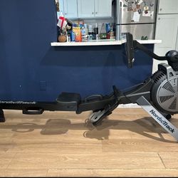 NordicTrack RW600 Smart Rower with 10” HD Touchscreen 