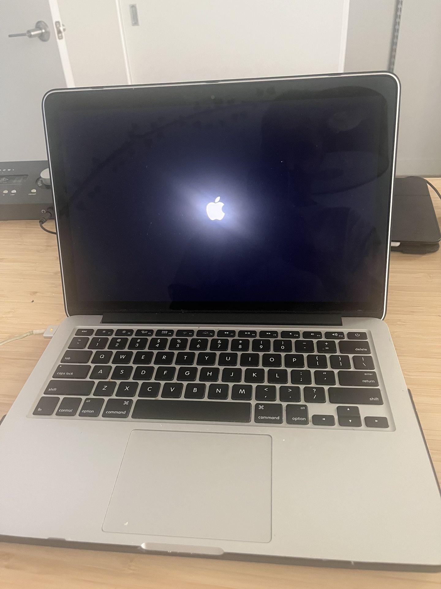 Apple Macbook Pro 13-inch