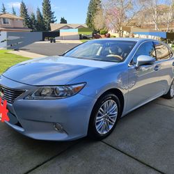 2013 Lexus ES 300h- Hybrid luxury  $7200