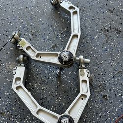 2010-2020 Ford Raptor Icon Upper Control Arms. 