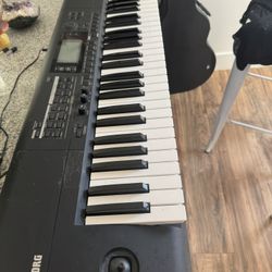 Korg I3 - Key Music Workstation 