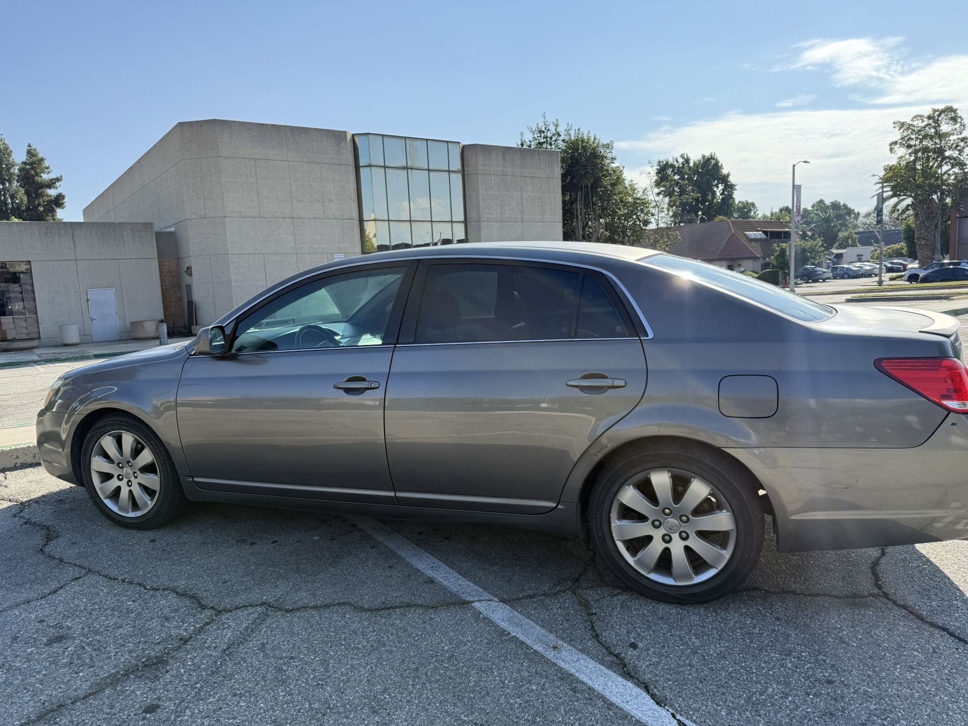 Avalon Touring Toyota 2006