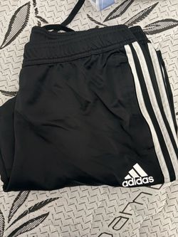 Adidas joggers