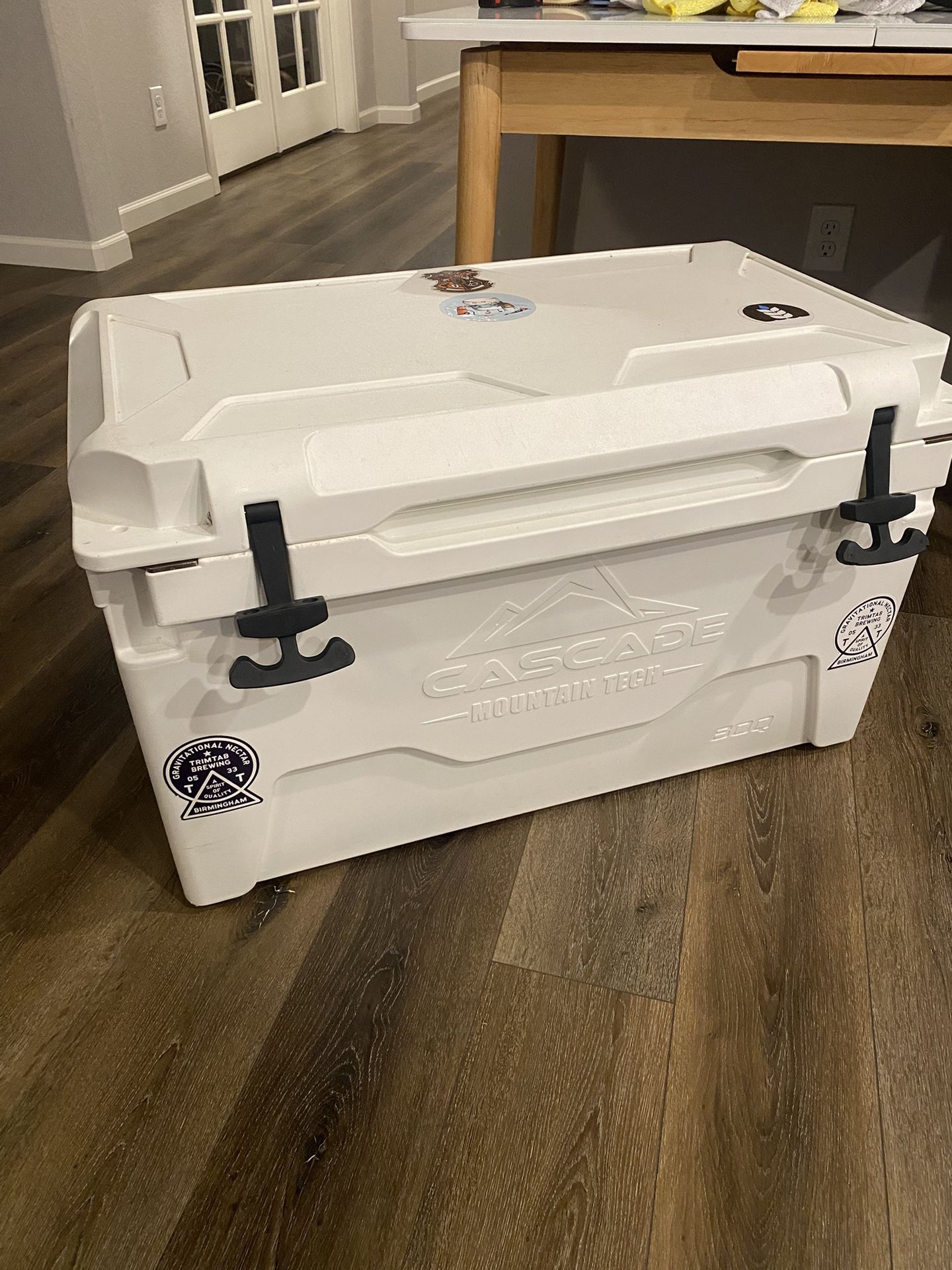 Cascade 80 Quart Cooler
