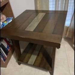 Beautiful Rustic Style End Table