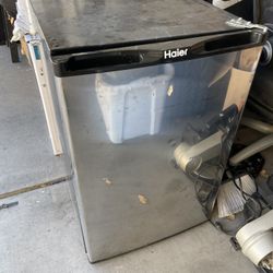 Haier Mini Fridge – Works Great, Needs Cleaning