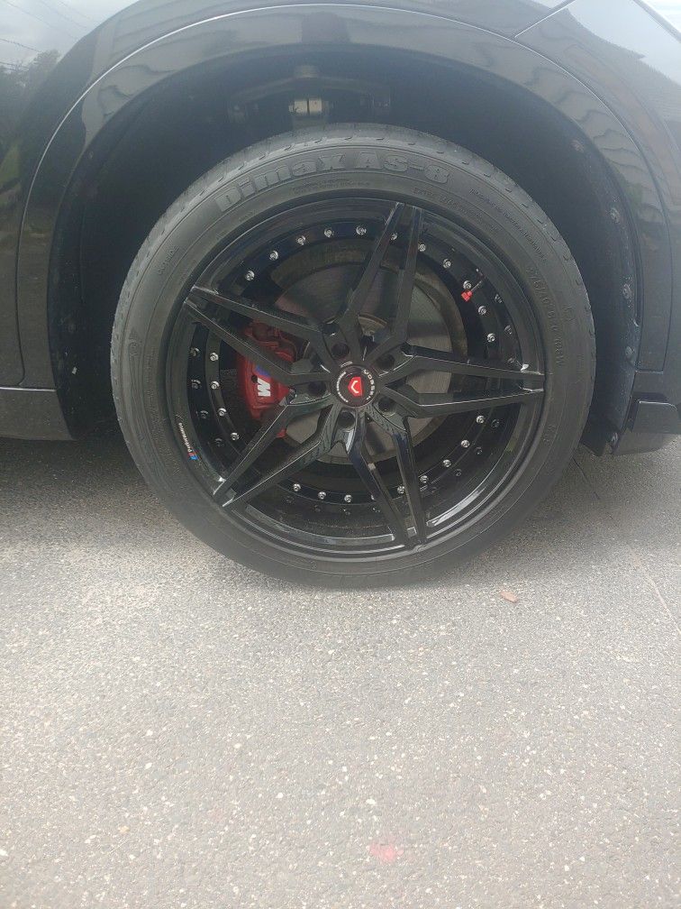  set of 4 20" rims ,and tire for bmwx series2010-2020