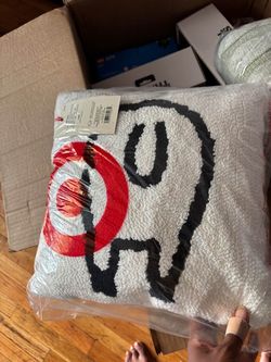White Graphic Tufted Throw Pillow