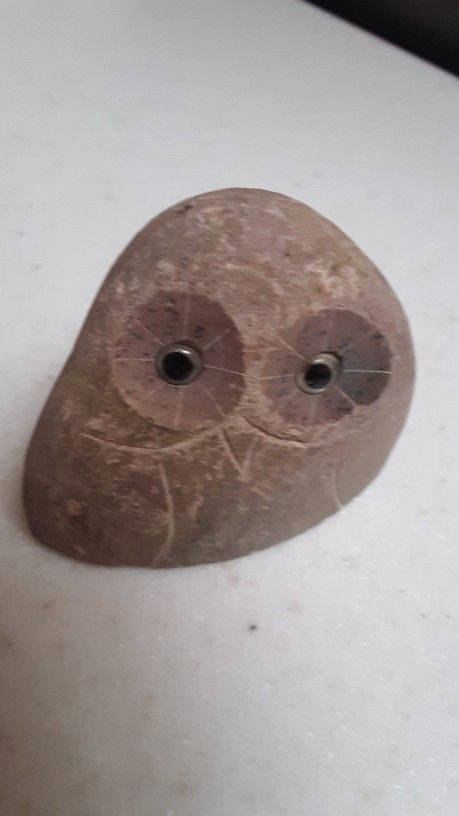 Adorable Stone Owl Paperweight