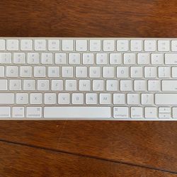 Magic Keyboard 