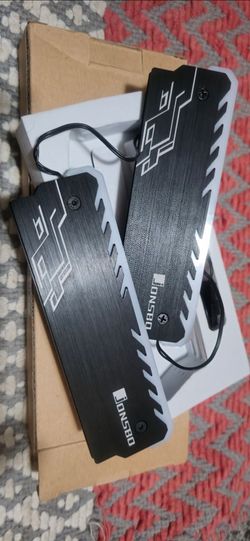 RAM DISSAPATION RGB  PLATES they cool down you're ran and has RGB lights.
