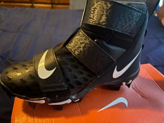 New Youth Nike Force Savage Shark 2 football cleats