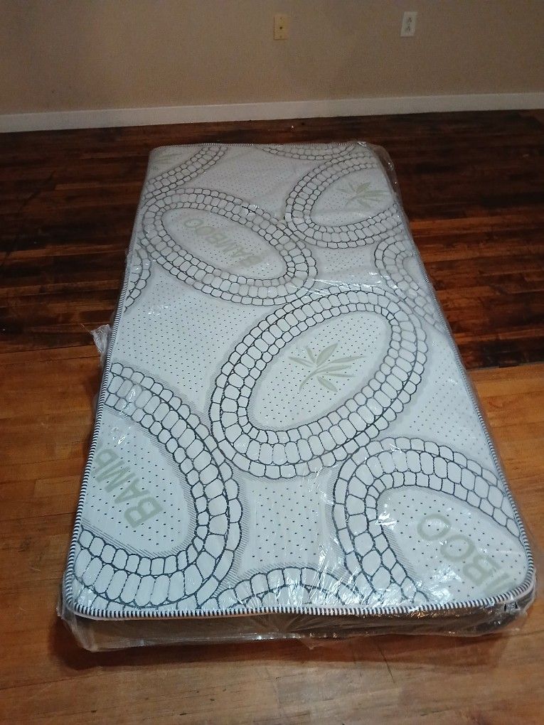 Twin Mattress And Bed Rail