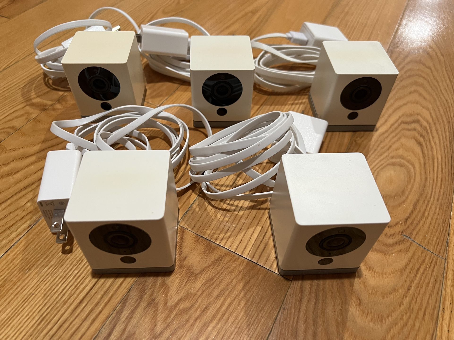 5 - Wyze Cam V2