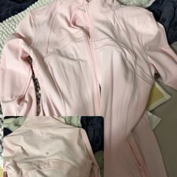 Define Lulu Jacket Size 8