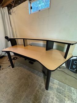 Audio Desk