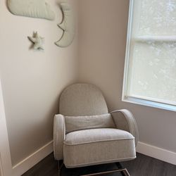 Nursery Chair