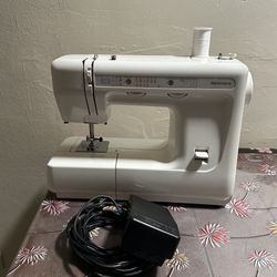 Kenmore Sewing Machine 