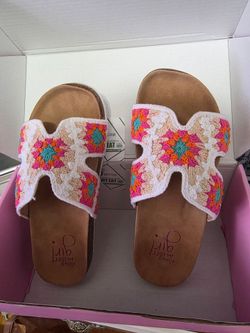 Girls sandals. Brand new