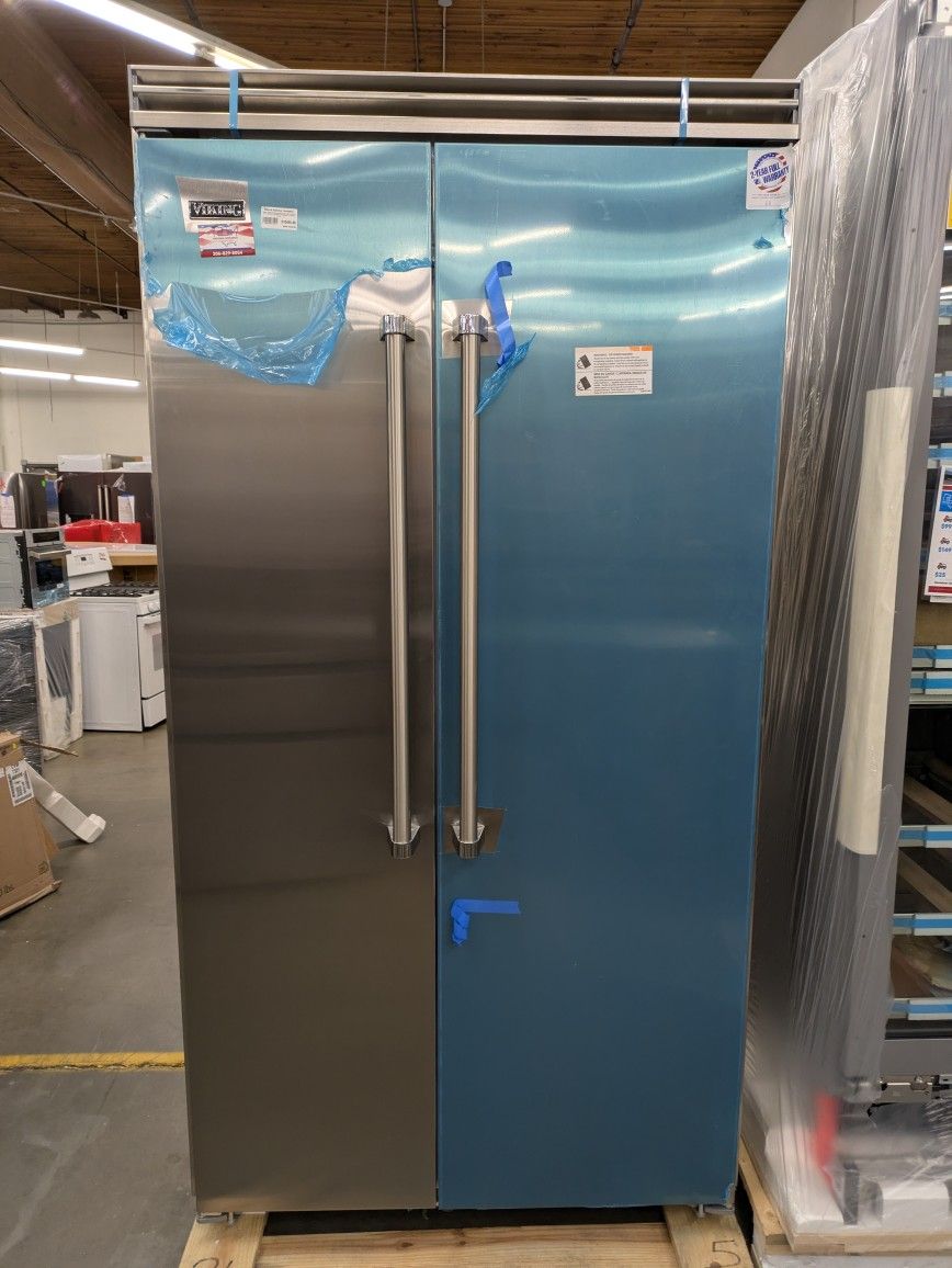 Viking 5 Series VCSB5423SS
42 Inch Counter Depth Built-In Side by Side Refrigerator