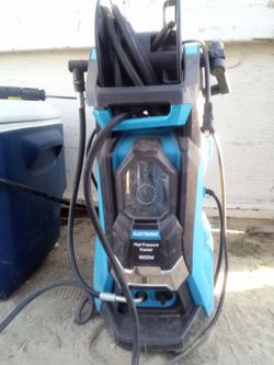 Pressure washer