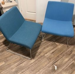 2 Lounge chairs - $50 - Grand Prairie