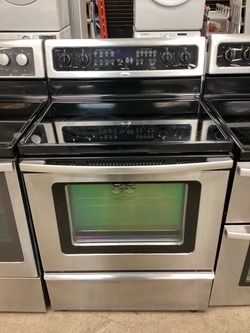 Whirlpool 30 in. Glass Top 5.3 cu.ft. Electric Range