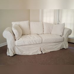 Sofa, Seats 3-4, Washable Slipcover - 940 Ware St - Good - Blackshear, GA