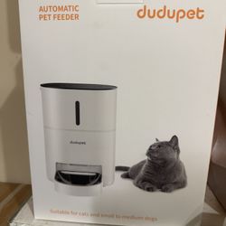 Auto Cat Feeder
