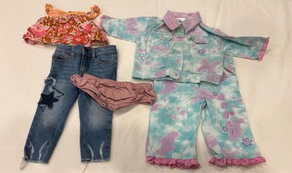 Baby girl 2 outfit bundle 12 month