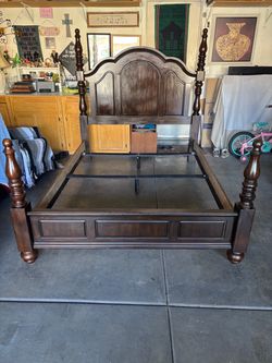 Poster Bedframe With Headboard & Footboard; Queen Size by C-USA;Glossy,Shiny No Scratch Like New