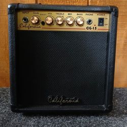 Guitar Practice Amp With Built-in Over Drive Distortion 