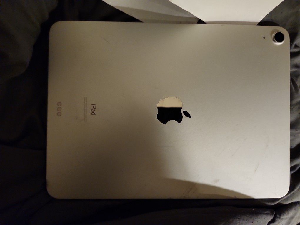 IPad Air Mint Condition No Password! See Description 
