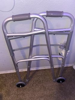 BRAND NEW!! WALKER!!!!