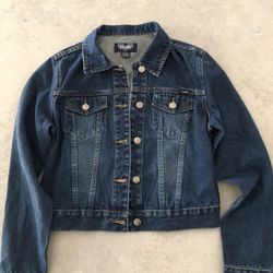 Denim Jacket/Jean Jacket 
