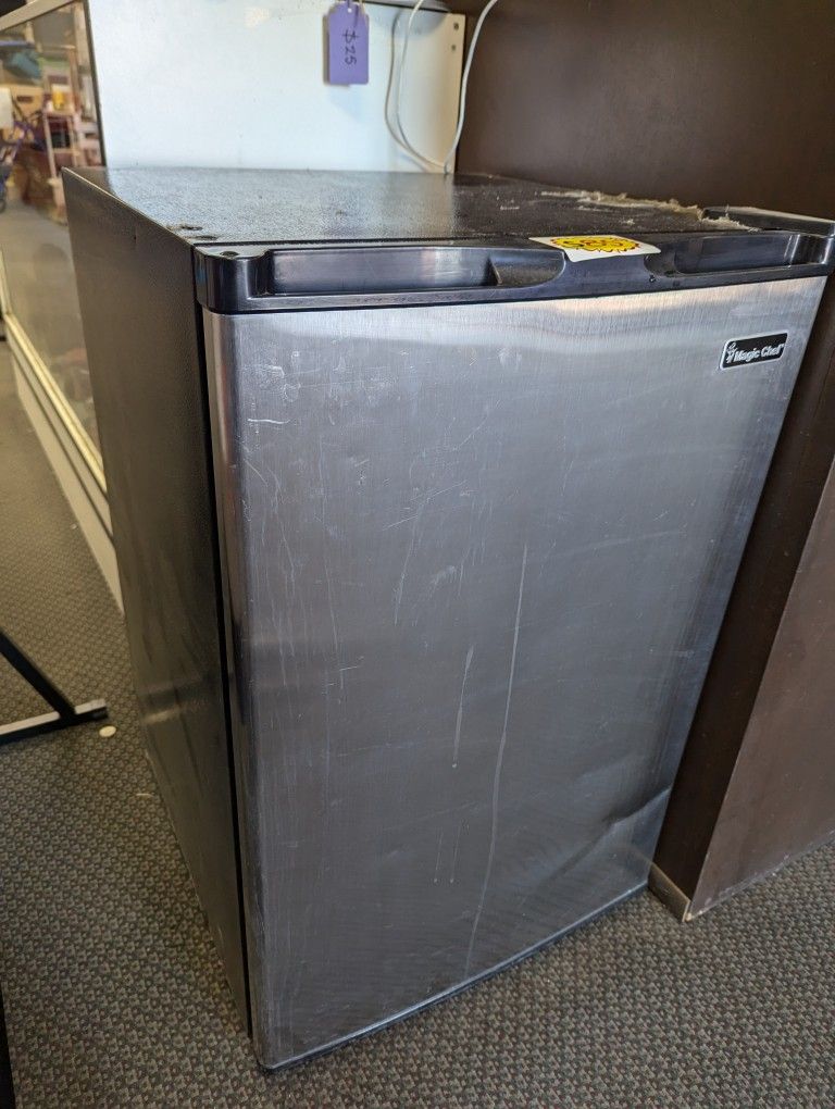 Small Magic Chef Fridge In Silver And Black