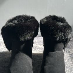 Juicy Couture Black Faux Fur Winter Boots