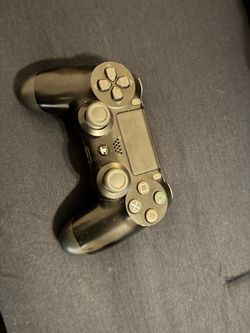 PS4 DualShock 4 Wireless Controller – Black (Refurbished by GameStop)