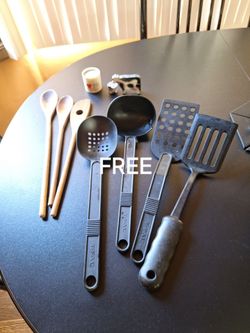 FREE Kitchen Utensils