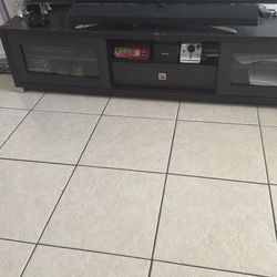 Tv stand