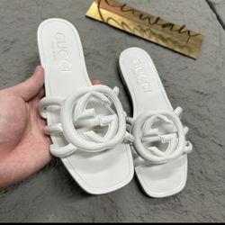 Women’s Gucci GG interlocking Sandals