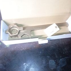 Bronze Drum Wrench