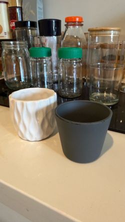 Small plant pots - perfect for small succulents