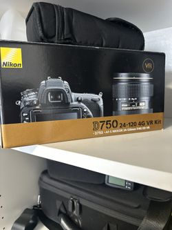 Nikon Full Frame D750 Combo