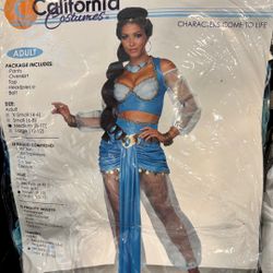 Halloween Costumes 