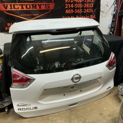 NISSAN ROGUE 2014-2016 TAILGATE OEM