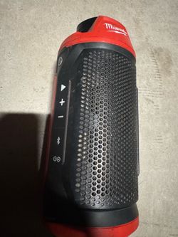 Milwaukee m12 speaker