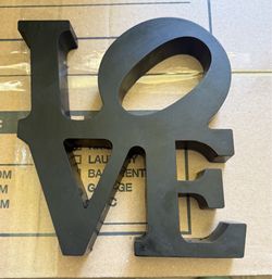 MOVE-OUT SALE – LOVE Decorative Sign – $5