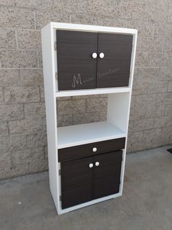Kitchen Hutch Cabinet!